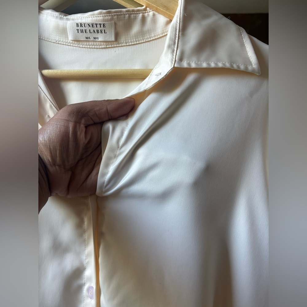 BRUNETTE THE LABEL | satin shirt | size m/l - Picture 5 of 5